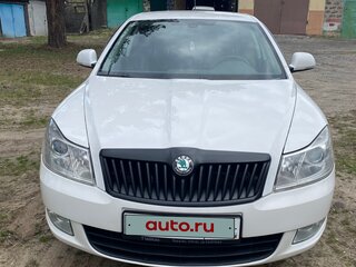 2012 Skoda Octavia II (A5) Рестайлинг, белый, 1250000 рублей, вид 2