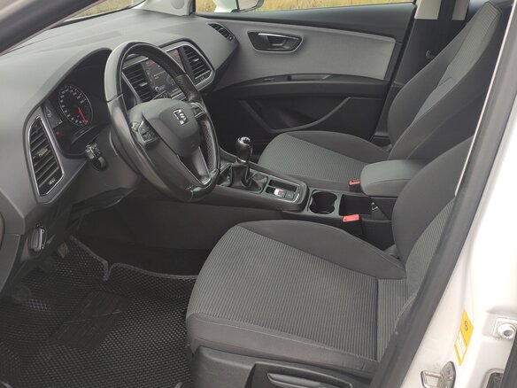 2020 SEAT Leon III Рестайлинг, белый, 1730000 рублей - вид 11