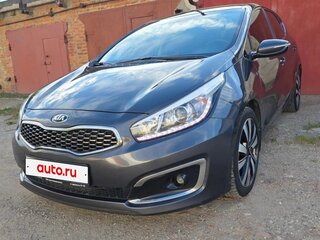 2017 Kia Ceed II Рестайлинг, серый, 1510000 рублей, вид 3