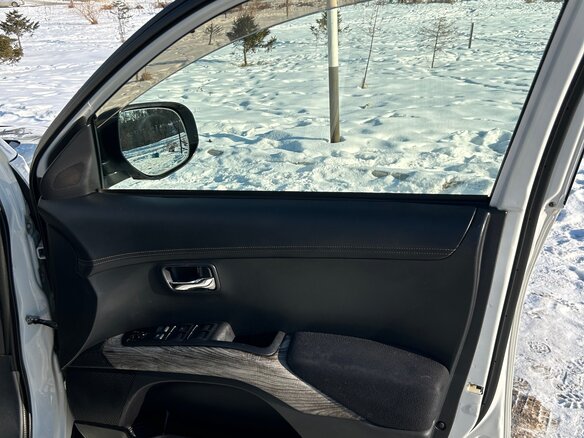 2012 Mitsubishi Outlander II Рестайлинг, белый, 1250000 рублей - вид 18