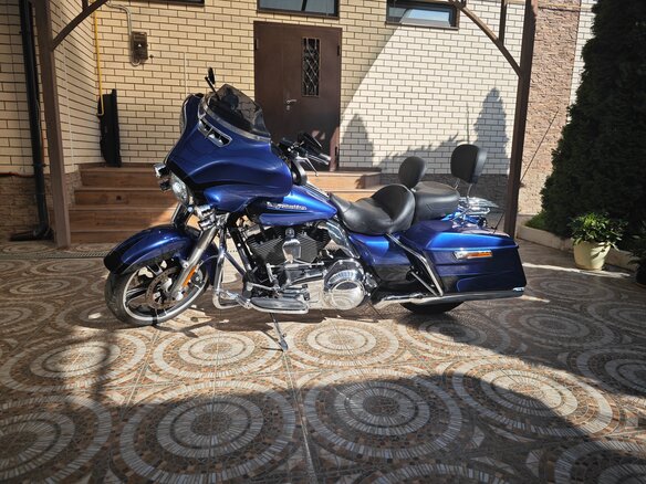 2015 Harley-Davidson Street Glide, синий, 1400000 рублей