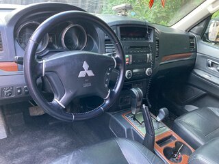 2007 Mitsubishi Pajero IV, серебристый, 1450000 рублей, вид 5