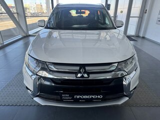 2016 Mitsubishi Outlander III Рестайлинг 2, белый, 1449000 рублей, вид 2