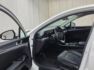 2024 Kia K5 LPi III Рестайлинг, белый, 2550000 рублей, вид 5