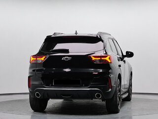 2022 Chevrolet TrailBlazer III, чёрный, 1720000 рублей, вид 5