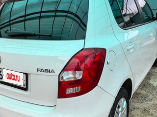 2013 Skoda Fabia II Рестайлинг, белый, 850000 рублей, вид 5