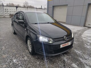 2012 Volkswagen Polo V, чёрный, 700000 рублей, вид 2