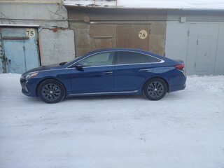 2018 Hyundai Sonata VII (LF) Рестайлинг, синий, 1800000 рублей, вид 2