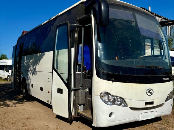 2014 King Long XMQ6800, белый, 2700000 рублей - вид 3