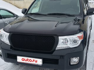 2013 Toyota Land Cruiser 200 Series Рестайлинг 1, чёрный, 4450000 рублей, вид 4
