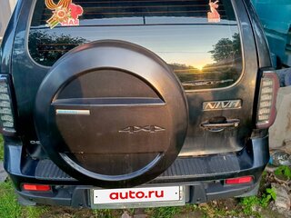 2013 Chevrolet Niva I Рестайлинг, чёрный, 650000 рублей, вид 3