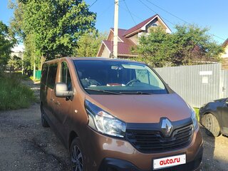 2017 Renault Trafic III, коричневый, 2000000 рублей, вид 3