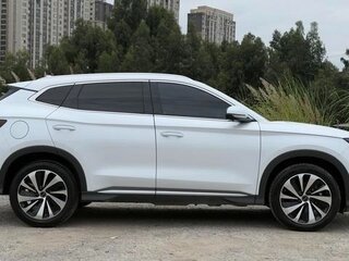 2023 BYD Song Plus DM-i 26.6 kWh I Рестайлинг, белый, 2800000 рублей, вид 4