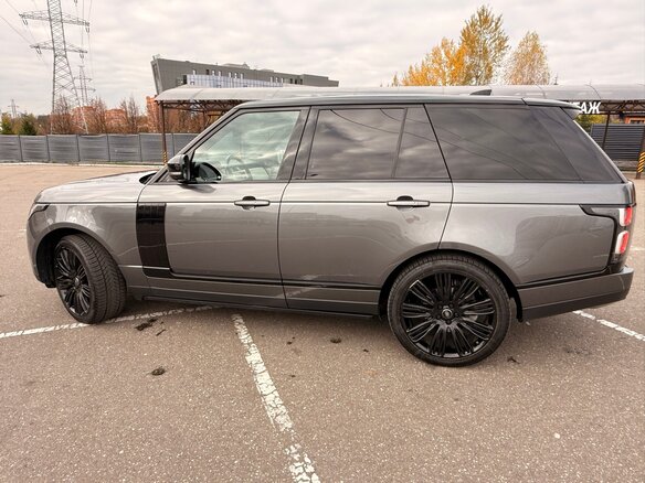 2018 Land Rover Range Rover IV Рестайлинг, серый, 5900000 рублей - вид 7