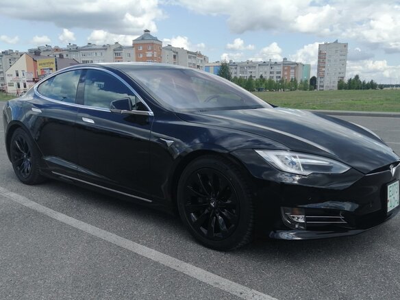 2018 Tesla Model S 100D I Рестайлинг, чёрный, 4270865 рублей