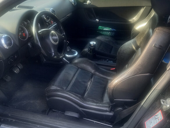 2000 Audi TT I (8N), чёрный, 900000 рублей - вид 4