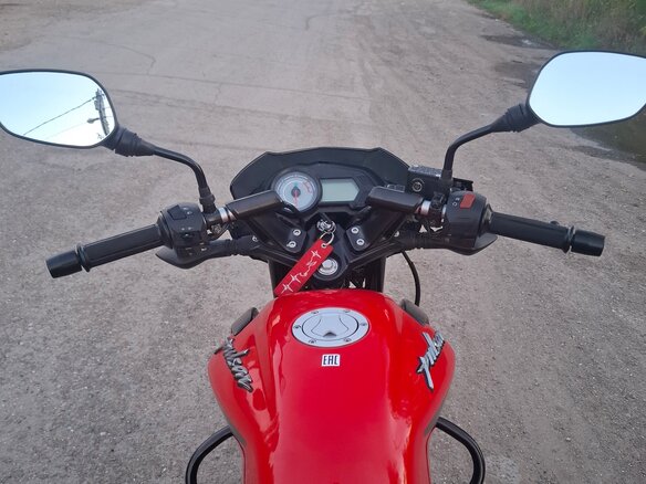 2022 Bajaj Pulsar NS 125, красный, 120000 рублей - вид 6