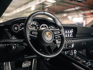 2022 Porsche 911 Carrera 4 GTS VIII (992), чёрный, 18500000 рублей, вид 5