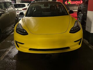 2019 Tesla Model 3 Mid Range I, жёлтый, 3000000 рублей, вид 2