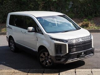 2023 Mitsubishi Delica D:5 I Рестайлинг, белый, 3100000 рублей, вид 5