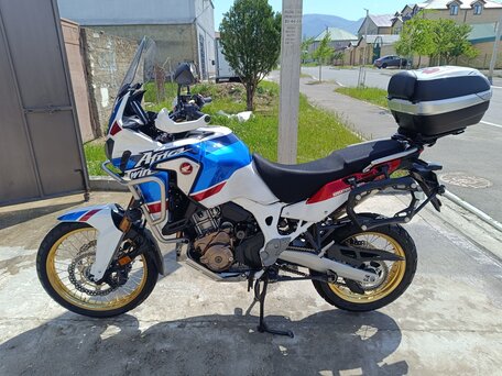 2018 Honda CRF 1000L Africa Twin, красный, 1340000 рублей, вид 1