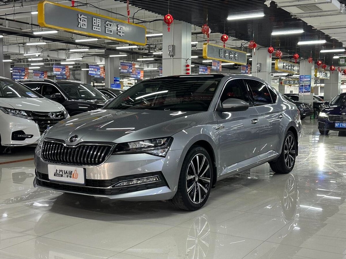Открыть фотографии: Skoda Superb III Рестайлинг