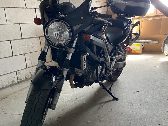 2007 Suzuki SV 650, чёрный - вид 1