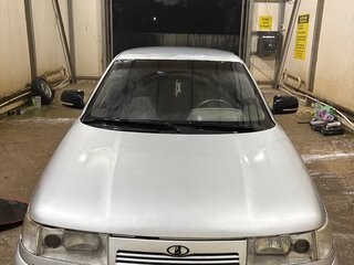 2004 Lada (ВАЗ) 2110, серебристый, 130000 рублей, вид 1
