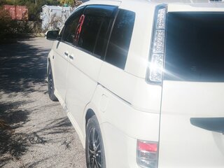 2012 Toyota ISis I Рестайлинг, белый, 1150000 рублей, вид 4