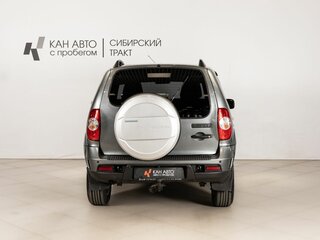 2019 Chevrolet Niva I Рестайлинг, серый, 745000 рублей, вид 4