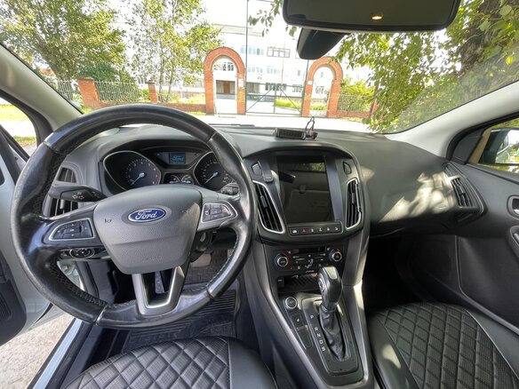2017 Ford Focus III Рестайлинг, чёрный, 1250000 рублей - вид 7