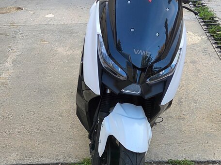 2024 VMC (Vento) XMAX 250, белый, 250000 рублей, вид 2