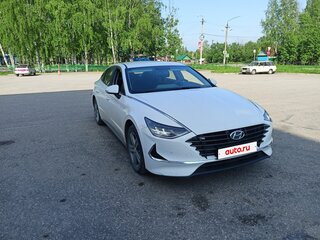 2020 Hyundai Sonata VIII (DN8), белый, 2600000 рублей, вид 1