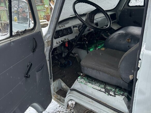 2004 УАЗ 3303, белый, 750000 рублей - вид 7