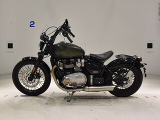 2020 Triumph Bonneville Bobber, зелёный, 1300000 рублей, вид 3