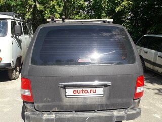 2004 Kia Carnival I Рестайлинг, чёрный, 250000 рублей, вид 3
