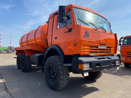 2020 КамАЗ 43118, золотистый, 2699000 рублей, вид 1