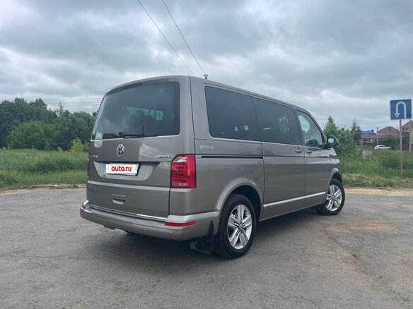 2018 Volkswagen Multivan T6, бежевый, 3850000 рублей - вид 3