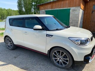 2017 Kia Soul II Рестайлинг, бежевый, 1350000 рублей, вид 4