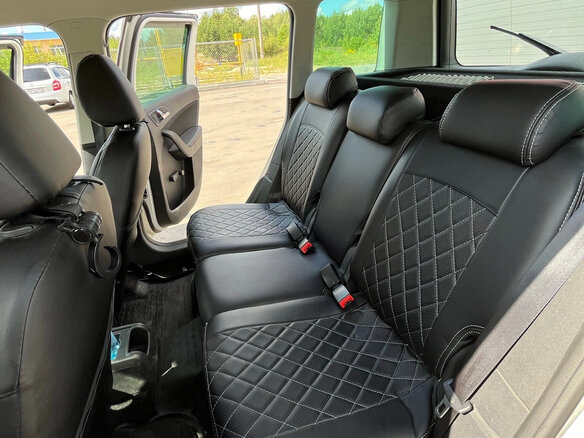 2012 Skoda Yeti I, белый, 640000 рублей - вид 12