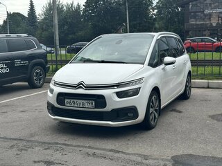 2017 Citroen C4 Picasso Grand II Рестайлинг, белый, 1259000 рублей, вид 1