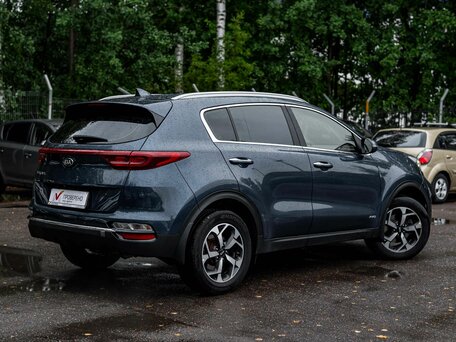 2020 Kia Sportage IV Рестайлинг, синий, 2020000 рублей, вид 2
