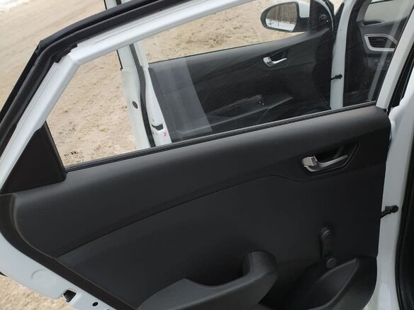 2020 Hyundai Solaris II Рестайлинг, белый - вид 3