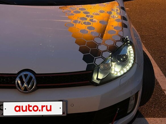 2011 Volkswagen Golf GTI VI, белый, 1230000 рублей - вид 18