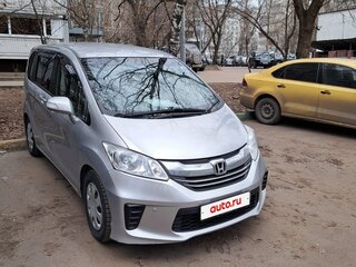 2014 Honda Freed I Рестайлинг 2, серый, 1398000 рублей, вид 2