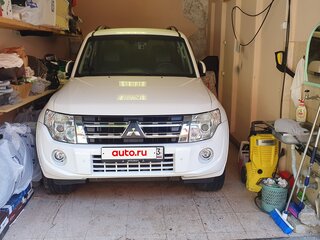 2012 Mitsubishi Pajero IV Рестайлинг 1, белый, 2299999 рублей, вид 2