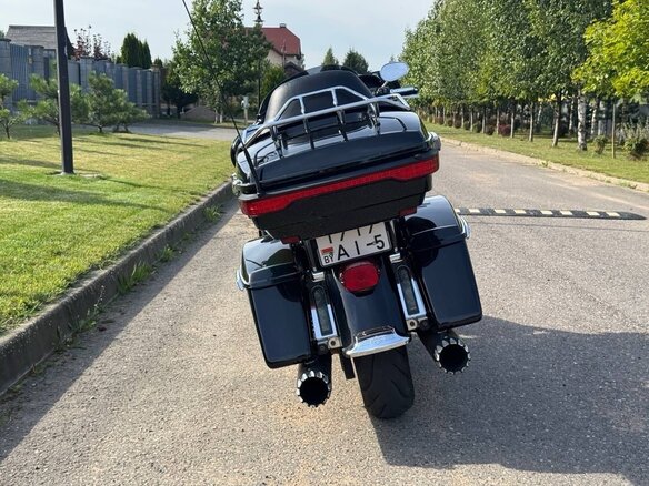 2018 Harley-Davidson Electra Glide, чёрный, 1470000 рублей - вид 2