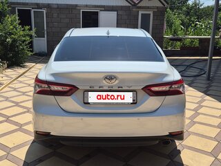 2021 Toyota Camry VIII (XV70) Рестайлинг, белый, 3365000 рублей, вид 5