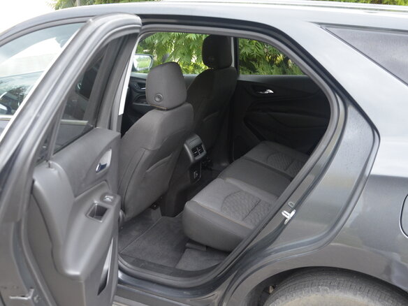 2020 Chevrolet Equinox III, серый, 1650000 рублей - вид 17
