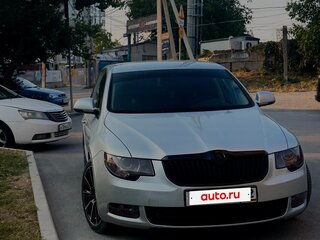 2013 Skoda Superb II Рестайлинг, серебристый, 1250000 рублей, вид 3
